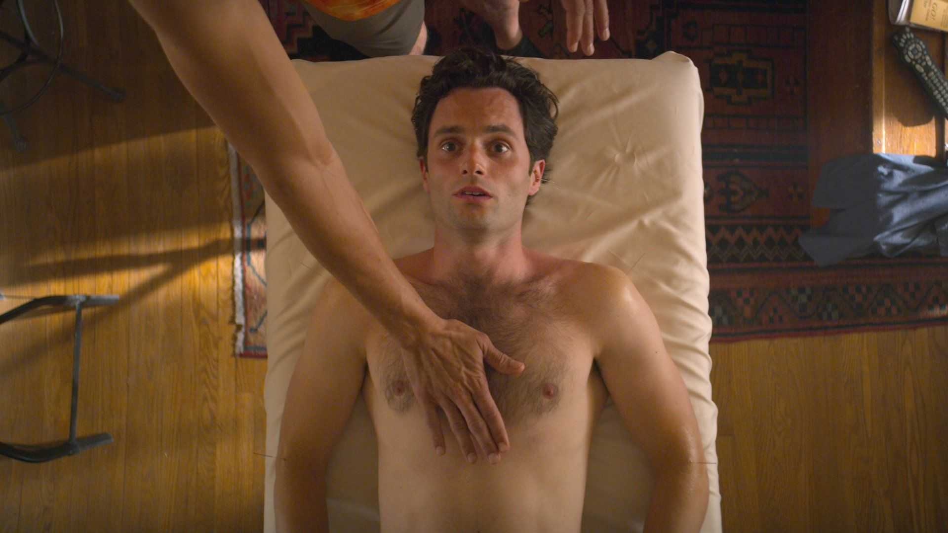 Fancy penn badgley all you want, but you's joe is literally a serial killer stalker - her.ie