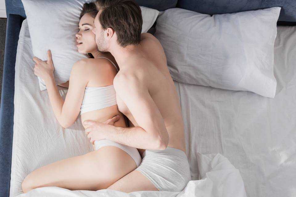 Почему мужчины смотрят порно и что с этим делать