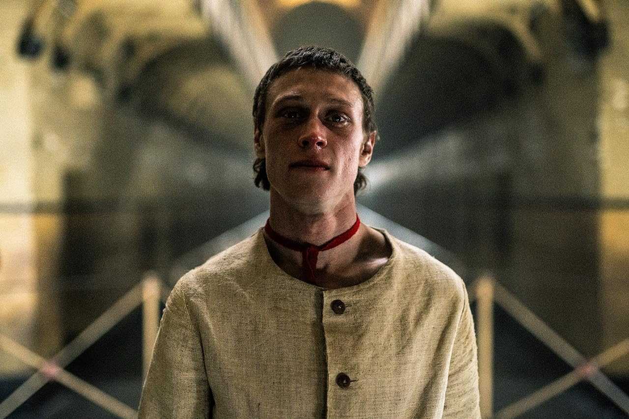 George mackay bio, affair, single, net worth, ethnicity, age, nationality