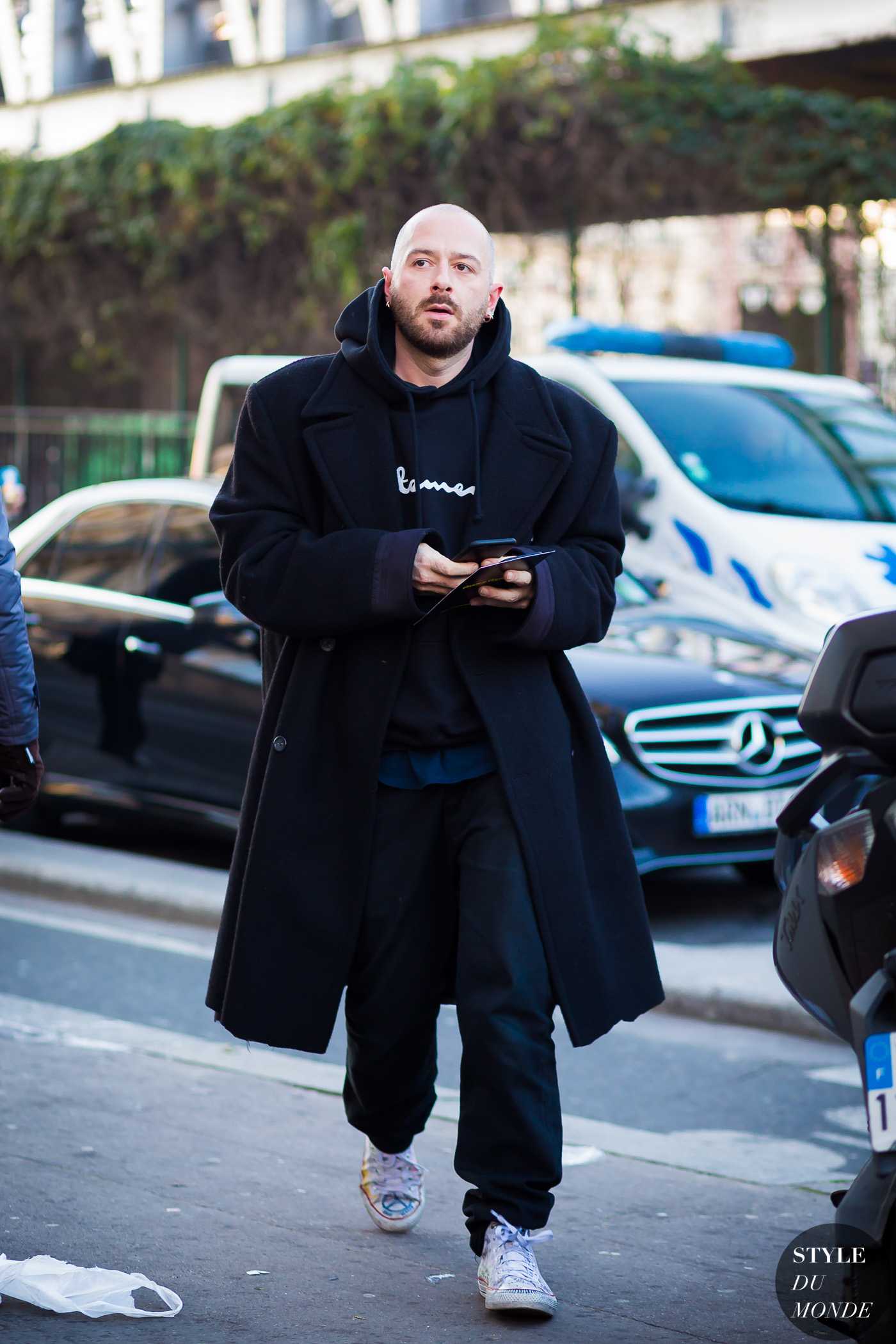 Who is demna gvaslia? insider claims balenciaga's designer is "dragging the house down" amid teddy bear controversy 