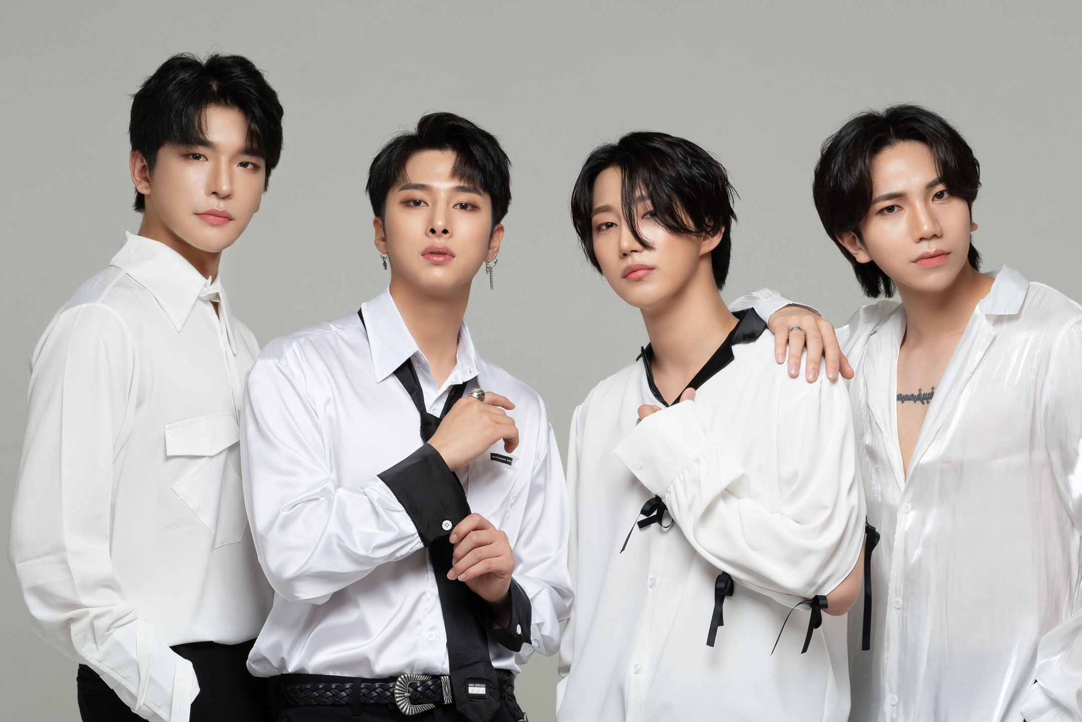 Who are superm, the divisive new supergroup touted as "the avengers of k-pop"?